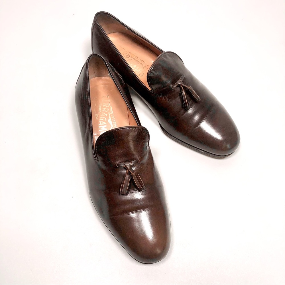 FERRAGAMO leather loafers